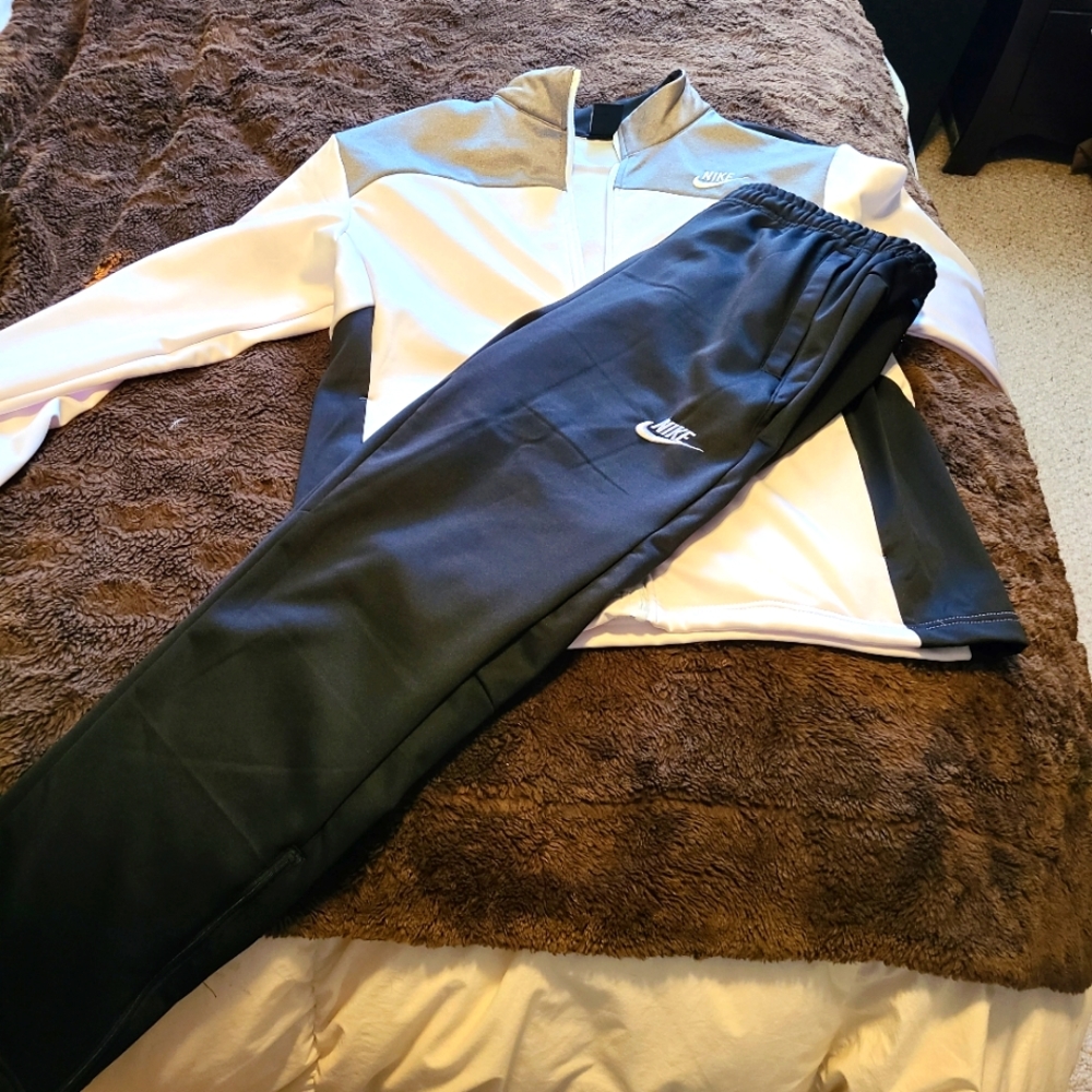 Track suit